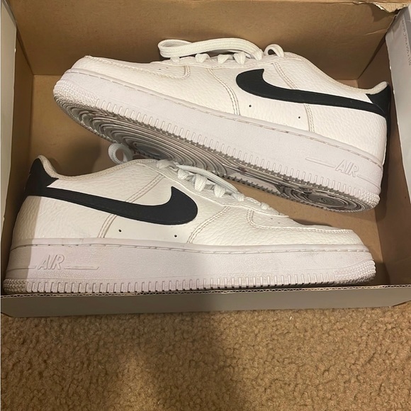 SOLD🚫Nike Air Force 1 - Picture 1 of 4